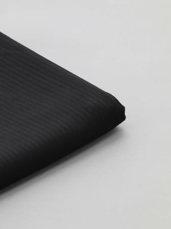 قماش اسود مقلم