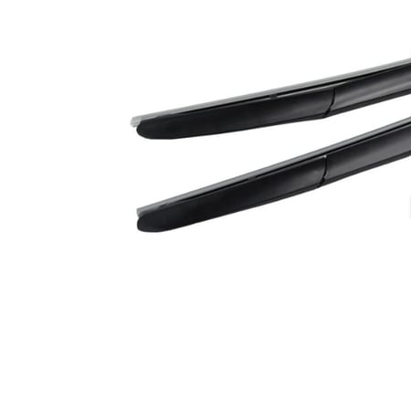 مساحات هايلكس: تمتع برؤية أوضح على الطريق وقيادة أكثر أمانًا!