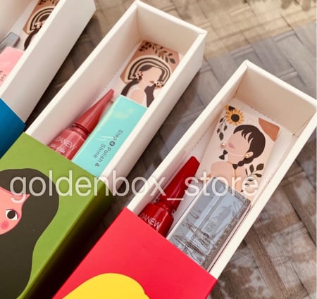 هدايا طالبات