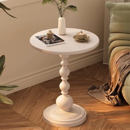 طاولة جانبية كلاسيك