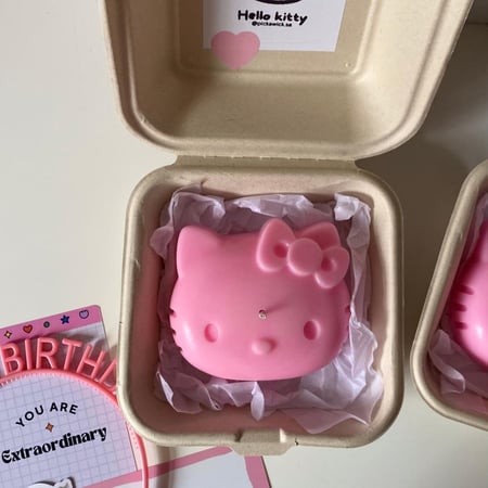 شمعة Hello kitty cake