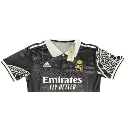 ريال مدريد نسخة خاصة