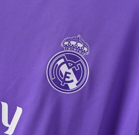 ريال مدريد 2017-2016 مع طباعة رونالدو
