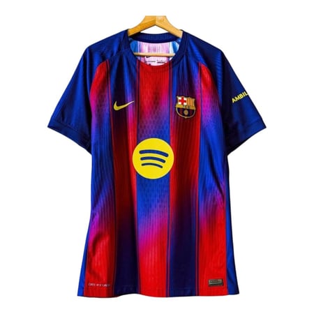 برشلونه 2025-2026 الأساسي