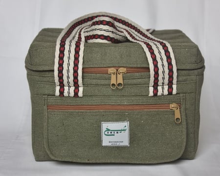 عزبة فارغة-زيتي