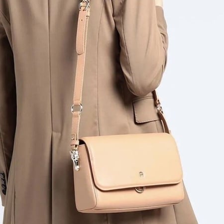 AIGNER
