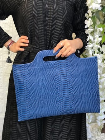 شنطة لاب توب/ عدة الوان