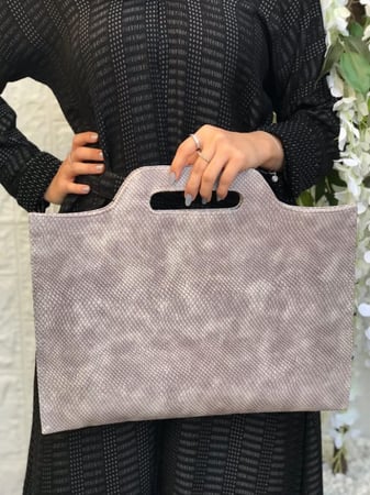 شنطة لاب توب/ عدة الوان