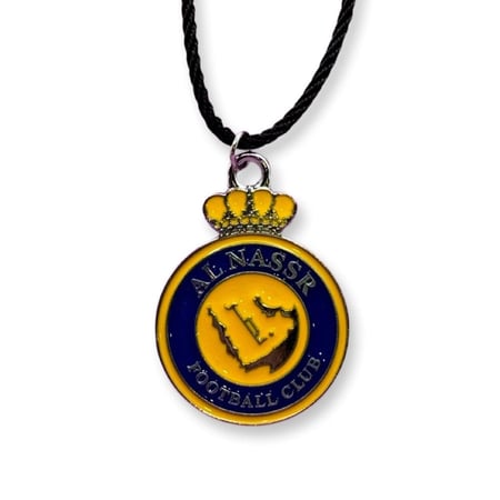 تعليقة سيارة شعار نادي النصر السعودي, يتميز الشعار بتصميمه المميز