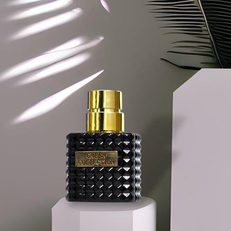 عطر للجنسن من كلاسك كلاكشن 25 ملي يأتي هذا العطر مغلفاً بحس من الغموض والإثارة رائحته تلامس روحك بكل حب من أول لحظة وتضفي عليك مظهر غاية في الأناقة والجاذبية