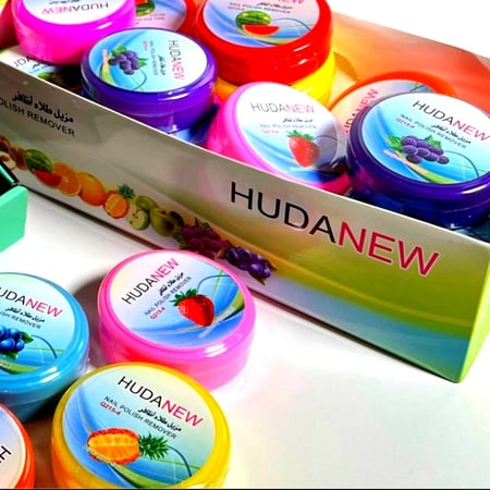 مزيل مناكير من ريال بيوتي لون عشوائي مناديل إزالة طلاء الأظافر بسرعة وفعالية أي طلاء أظافر مائي أو زيتي بنكهة لطيفة حبة واحدة