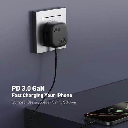 شاحن جداري جودا فولت بود بقوة 20 واط بمنفذ تايب سي - اسود