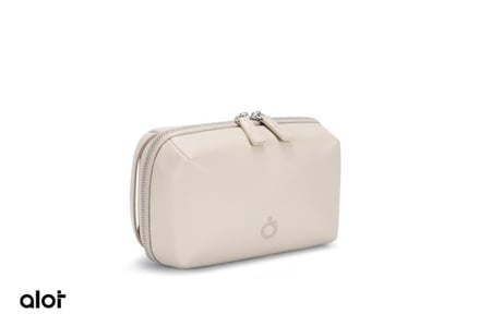 ألوت - حقيبة يد Alot الجلدية بسعة 1 لتر مقسمه من الداخل مع مسكه جانبية - بيج