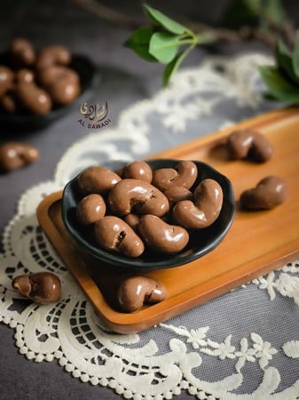 كاجو بالشوكلاتة