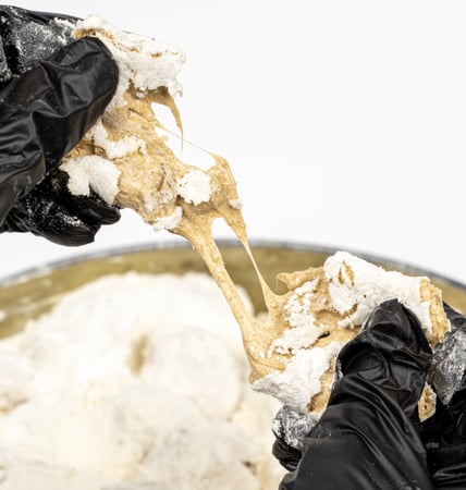 المن والسلوى بالفستق - 400 جرام