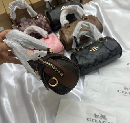 شنطة كوتش لمعة