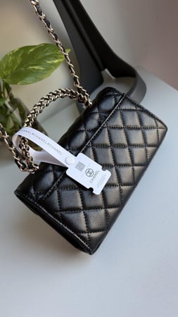 شنطة شانيل شامل البوكس و الكيس القماشي