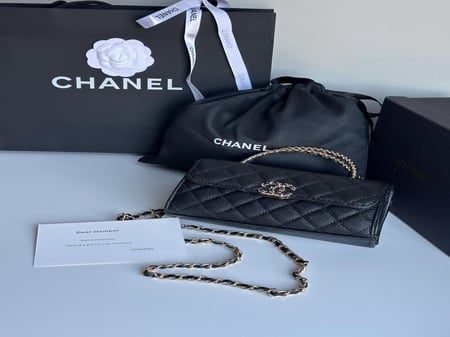 شنطة شانيل شامل البوكس و الكيس القماشي