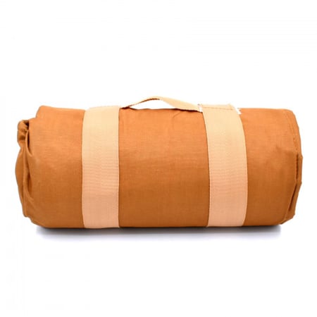 فرشة أرضية جلسة بقماش سوري أحمر منقوش 2  1 5 متر مع بطانة أرضية ل