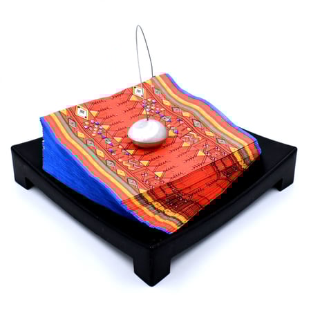 مناديل سفره ورقية بنقش عسيري جميل