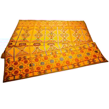 فرشة أرضية جلسة بقماش سوري أصفر منقوش 2  1 5 متر مع بطانة أرضية ل