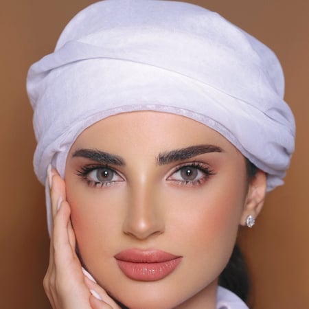 عدسات لومينوس - أوبال