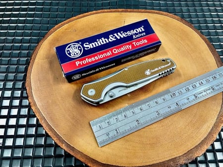 سكين S&W ( بيج )