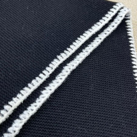 طقم سكارف شانيل المقاس 200*30 و ايس كاب