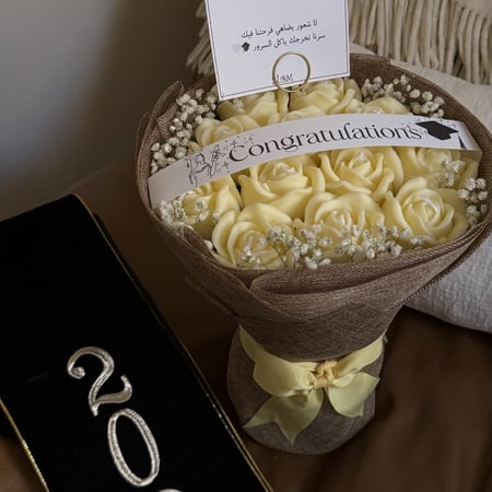 Graduation candle bouquet