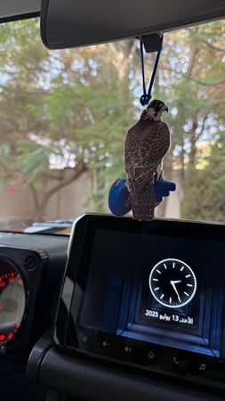 تعليقة اكريلك برسمة حسب الطلب