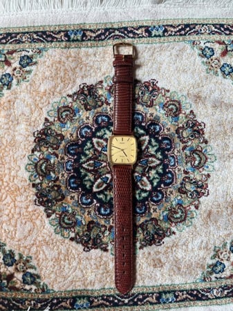 ساعة سيكو - مربع