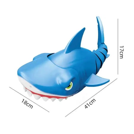 لعبة بالتحكم عن بعد على شكل سمكة قرش
