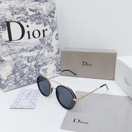 نظارة ديور اسود اطار ذهبي