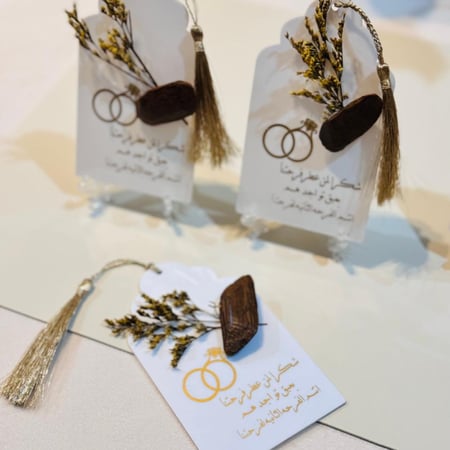 اكلريلك ابيض لتوزيعات المِلكة (12 حبات)