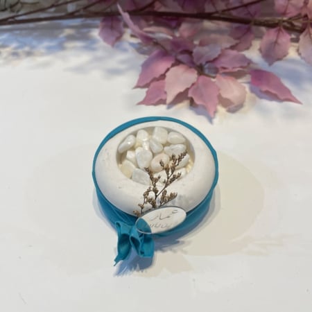 مبخرة مصنوعة بالاسمنت للتوزيعات(12) حبات