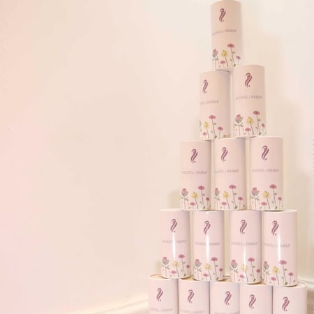 مناديل اسطوانية