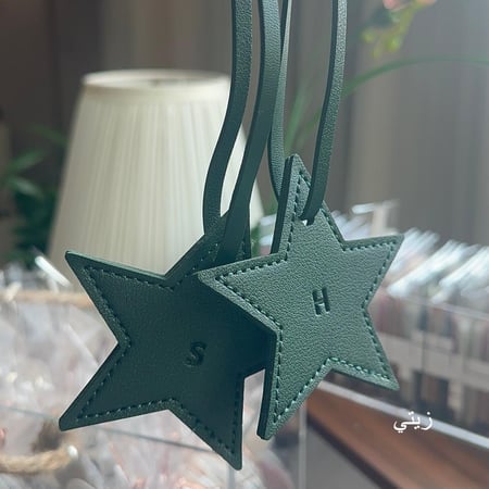 تعليقة جلد شكل نجمه