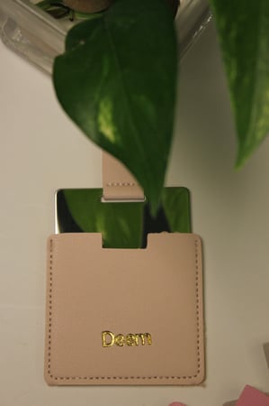 توزيعات مرايا بالاسم