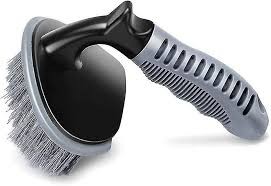 بروش تنظيف كفرات مقوس - مع مقبض