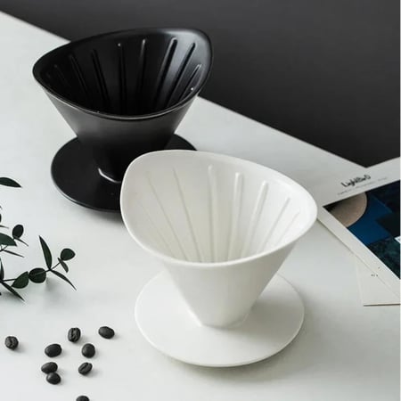 قمع سيراميك نصف القمر - اسود | V60 Dripper