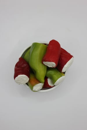 فلفل محشي لبنة