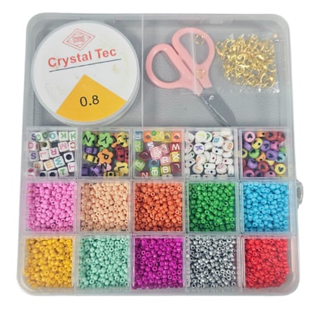 لعبة خرز مع حروف انجليزية متنوعة