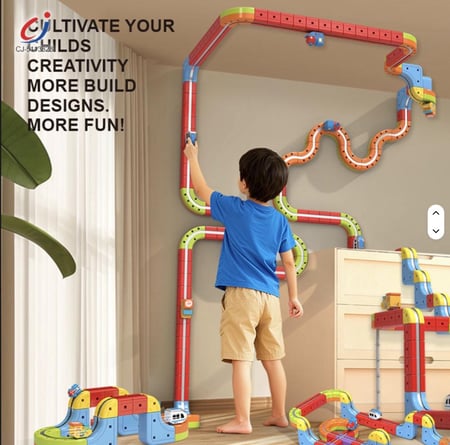 لعبة قطار على مسارات مغناطيسية ( 229 قطعة ) ، متعددة الأشكال