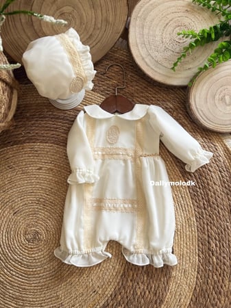 افرول بيج مع القبعه الفرنسيه0-3