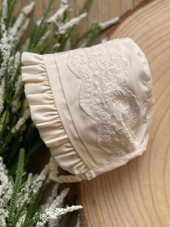 شرنقة محايد مع القبعة