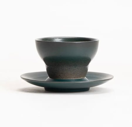 اكواب  100 مل بعدة الوان