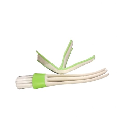 فرشاة لتنظيف فتحات مكيف السيارة