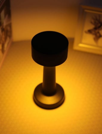 ابجورة طاولة 360 درجة مضيئة بـ3 ألوان - اسود