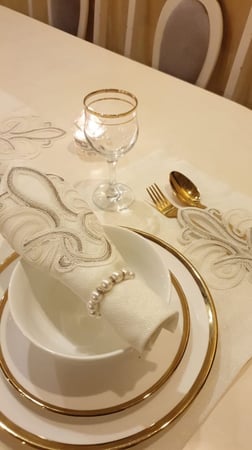 مفارش لطاولات الطعام