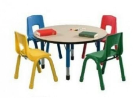 طاولة دائرية